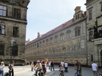 noleggiare pullman per gite turistiche a Dresda