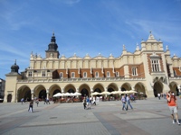 rent buses for sightseeing tours in Kraków