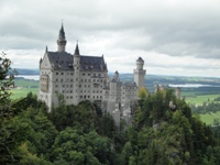 gite turistiche verso il castello di Neuschwanstein in Baviera